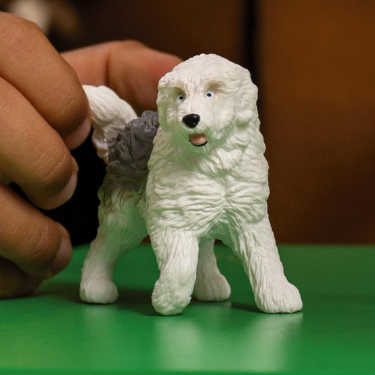 Schleich FARM WORLD Old English Sheepdog Figurine